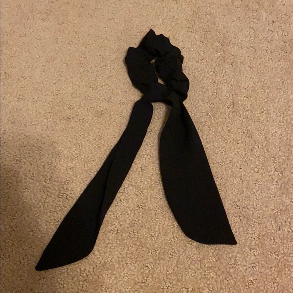 Scrunchie hair scarf